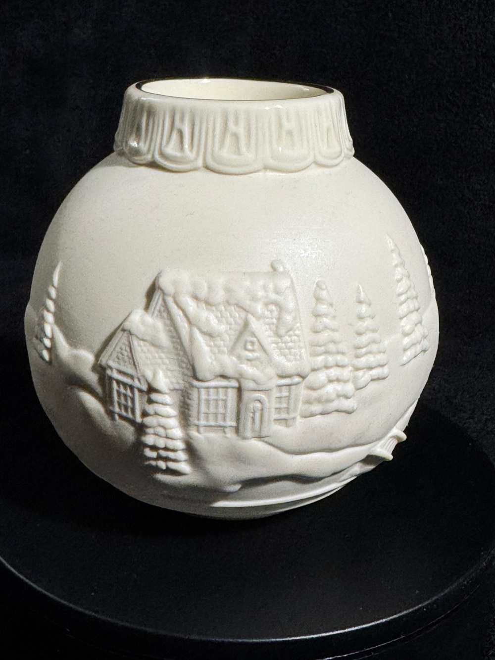 Lenox Ornamental Glow "Winter Wonderland" Votive Candle Holder